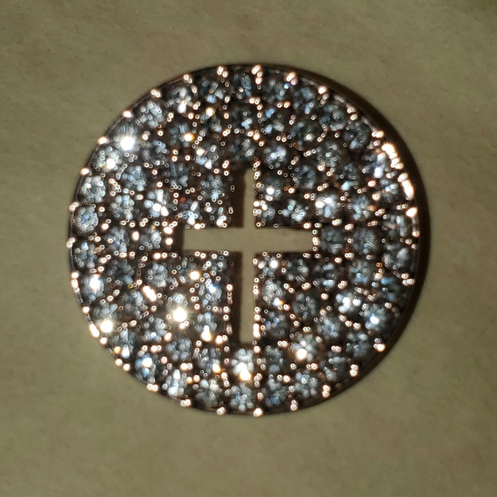 BLING Cross ✝️  Pendant